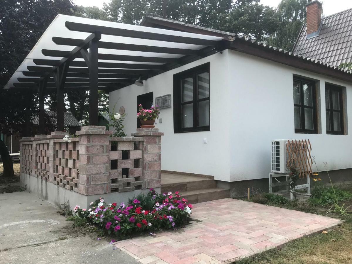 Aranypart Apartmanhazak Тісокийчке Екстер'єр фото